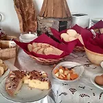 农家乐 Irghitula 波萨达