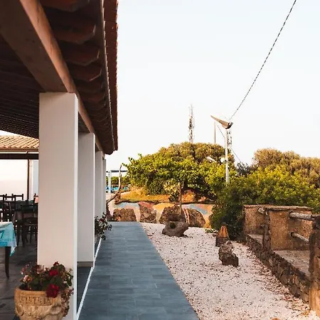 Agriturismo Irghitula Farm stay *